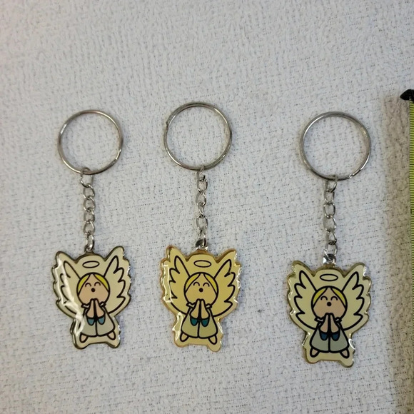 Vintage Angel Keychain - Picture 3 of 7